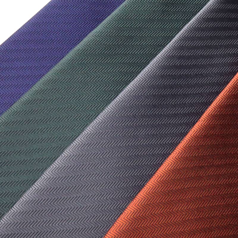 ROYTOUCHネクタイ ソリッドヘリンボンの画像