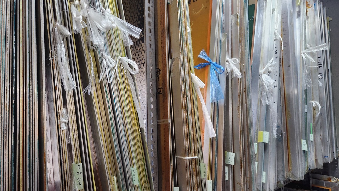 たくさんの型が並んでいる写真