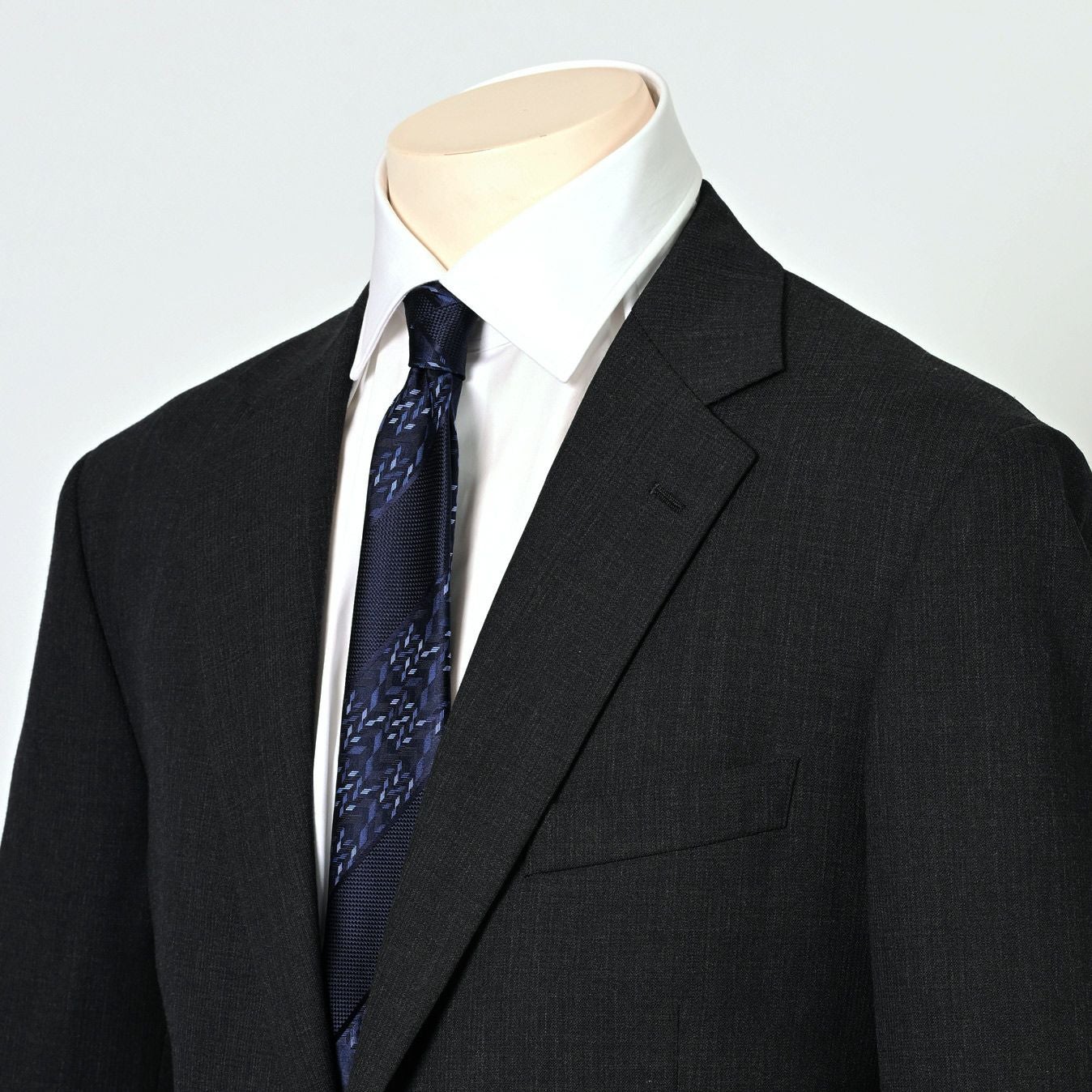 KINSHOKUネクタイ ジオメストライプ・ネイビー