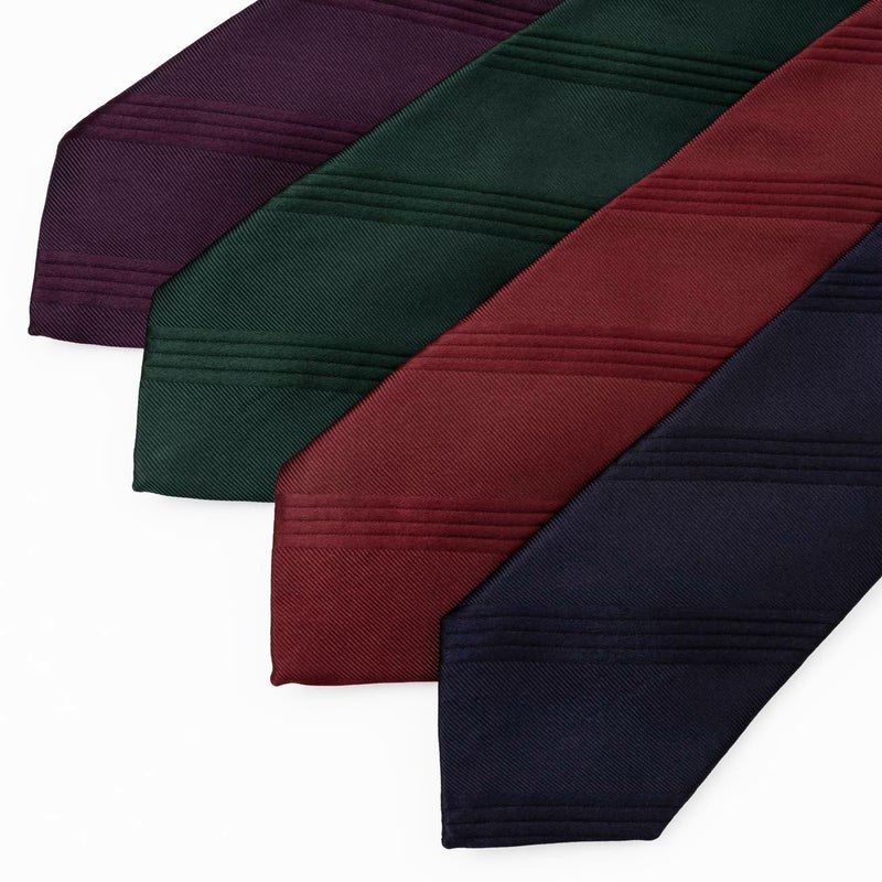 ROYTOUCHネクタイ ソリッド凹凸ストライプが4色並んだ画像