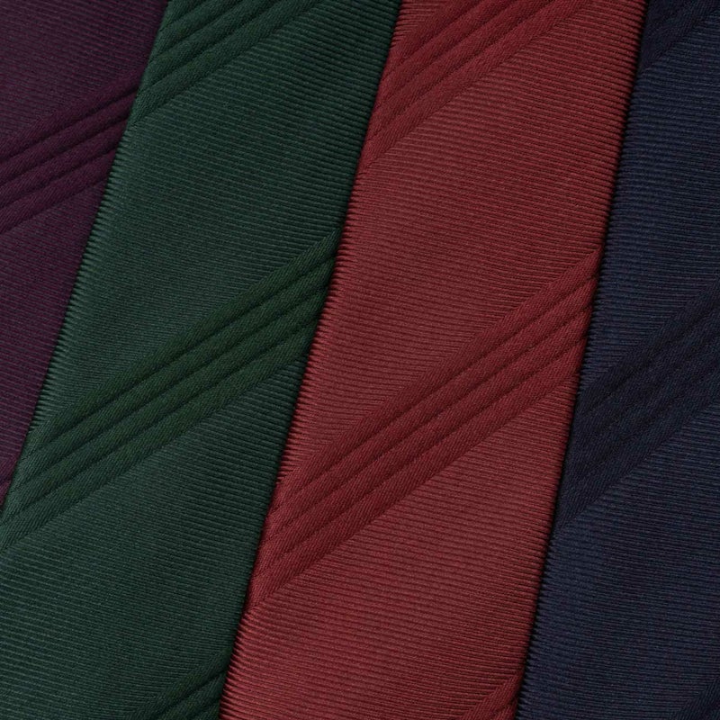 ROYTOUCHネクタイ ソリッド凹凸ストライプが4色並んだ画像